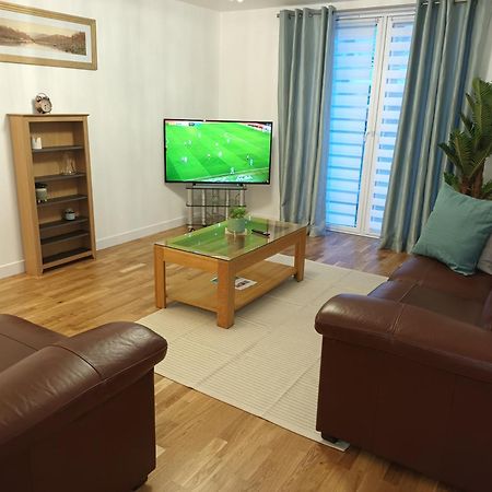 Spacious Elegant 2-Br Apartment In Aberdeen City Centre Εξωτερικό φωτογραφία